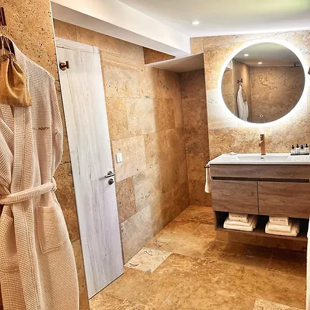 Boutique Comtal Empuries Roses