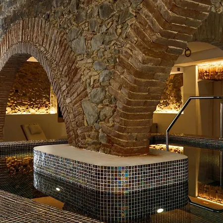 Hotel Boutique Comtal Empuries 4*