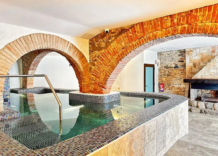 Boutique Comtal Empuries 罗萨斯