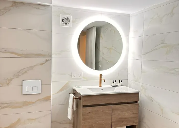 Boutique Comtal Empuries 罗萨斯