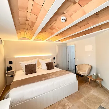 Boutique Comtal Empuries Otel 4*
